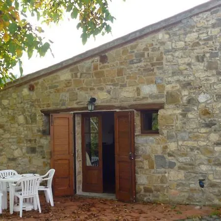 Agriturismo Il Cerreto Farm stay *