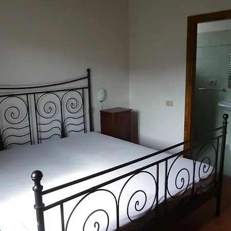 Agriturismo Il Cerreto Farm stay *